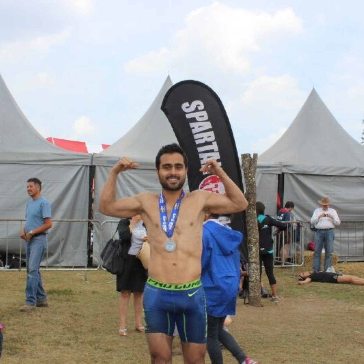 ferleonn's profile picture. En busca de la Felicidad!