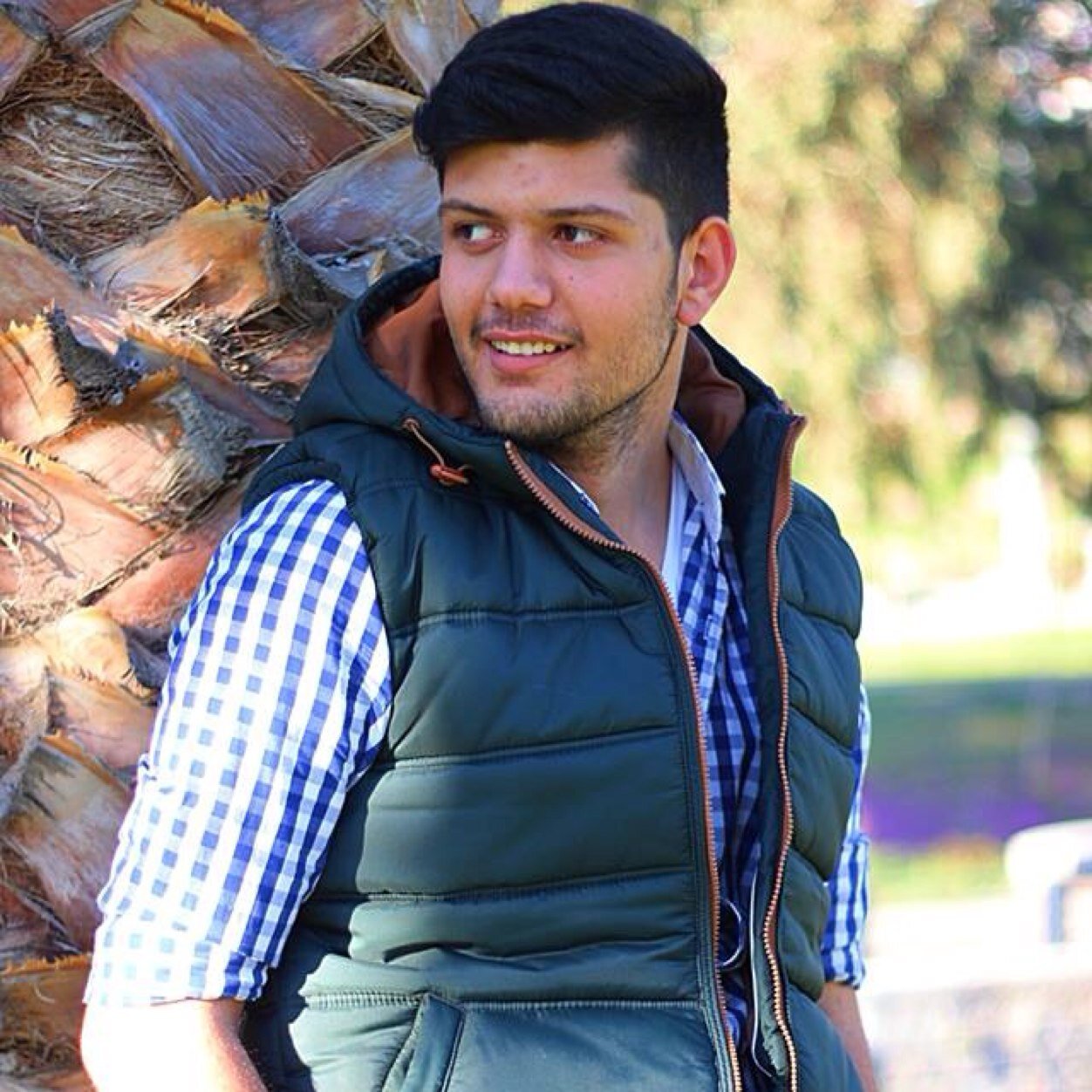 AkcaFurkaan's profile picture. Futbolcu, İzmir, 17 , Boğa, Taladro, Eminem, Ais Ezhel.