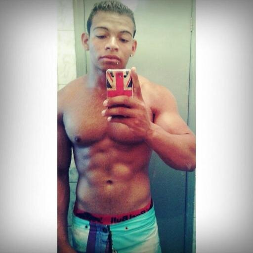 http://t.co/uTCMcBQ0NJ