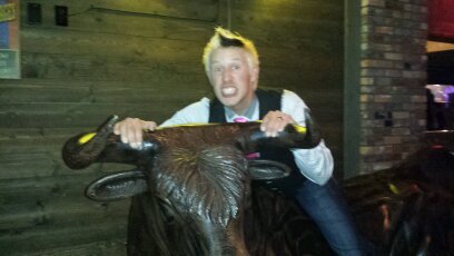 Levatude's profile picture. I'm alergic to loosin'