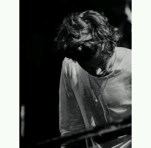 louis is mine. [061113; 150114]