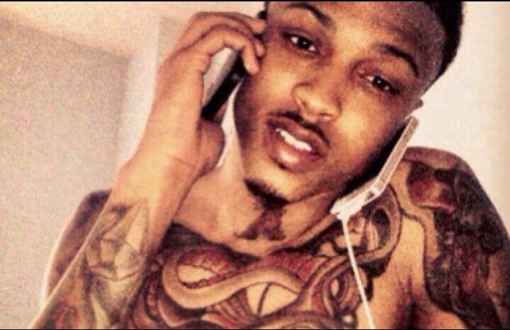 Artist | song writer | follow your dreams and get through ya day | Not the real August | Just a fan