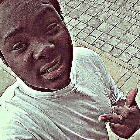u a fuck nigga boy i cant fuck with chu! FCK 12 StONer ^_^