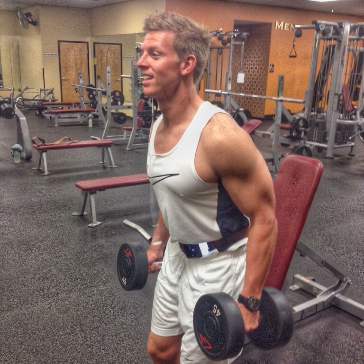 Follow our #Fitness journey over the course of a lifetime. Founder @BobbbyRead CPT. Co-founder @steveereadd. Instragram @readbrothersfitness #FitnessBrothers