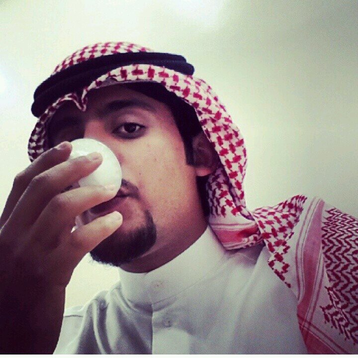 ‏‏‏‏قد لاتستطيعُ أن تُـعبر عن شيئاً ما في قلبُـك ، ولكِن الجميلُ هو أنك تستطيعُ قرائتهُ بقلمُ غيرك !