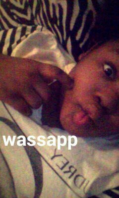 IMMA HOOPER CONCEITED MUCH IM PRETTY THOO FOLLOW ME im not perfect but im loyal•