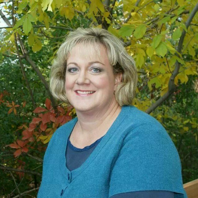 I'm a wife, mother, grandmother & a child of the King. I love the Lord & live for Jesus Christ.