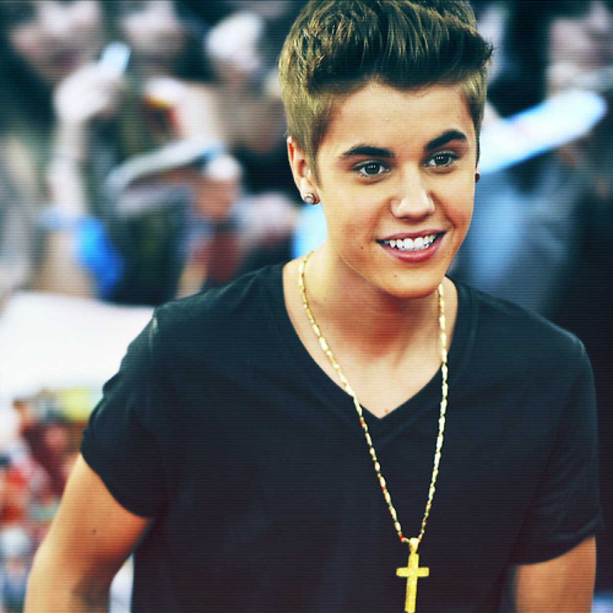 ❤️I'm a belieber, you were one ❤️R.I.P forever, hope you feel better now... I miss you       E.
