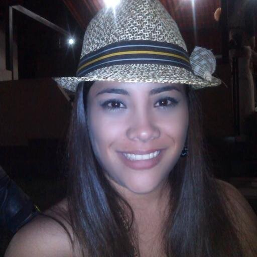 kelacse's profile picture. adoradora, amo la música, cantar, reflejar el amor d Dios por medio D la música, ser útil en las manos D Dios