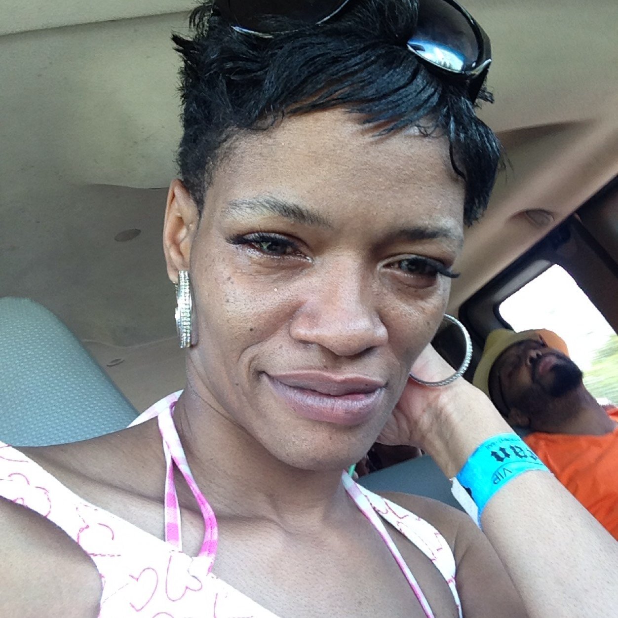 Pinke121's profile picture. Capricorns let's get it!!!!!