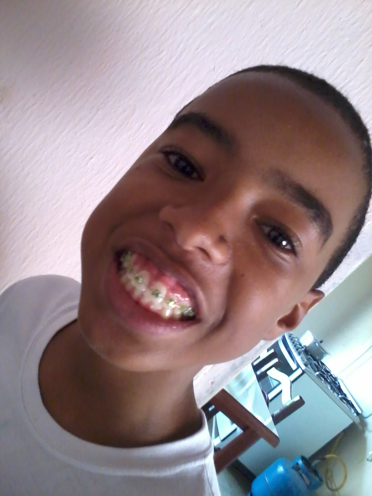 Amo primeiramente Deus segundo meus pais e outras coisa *-*