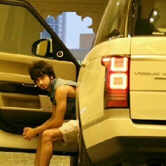 nos22111571's profile picture. 