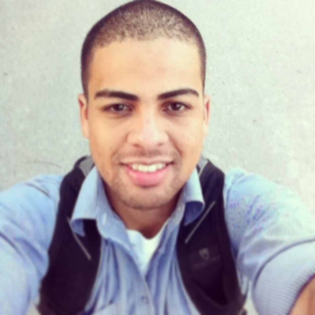 Carioca, 22, estudante de engenharia e completamente focado nos meus objetivos.