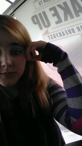 I'm 14. I like bands and books. Chris Motionless is the bae, mmkai?
