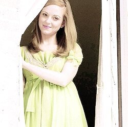 EmmaP_RPSR's profile picture. Pelirroja. Misofóbica. Orientadora del WMHS. Mis panfletos son los mejores.