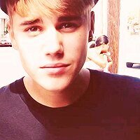 Bieber, mi mundo. Bieber, my world.
