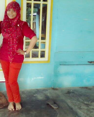 ghina_FH's profile picture. Ghina☺|JHS 18'13|follow me just mention^^