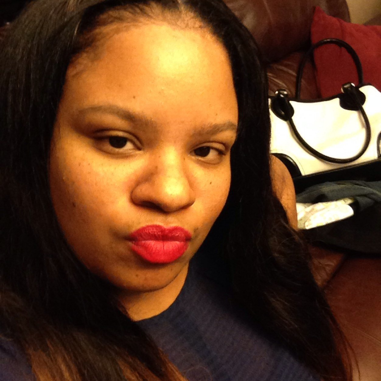 Loving wife and mother of 6 now was 4 when i last got on here 7 years ago#TeamMarried #TeamProudMommy