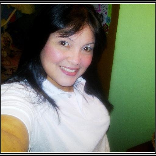 No quiero hacerme más la cabeza por nada, ni nadie. Quiero estar y sentirme bien, y estar lo más lejos posible de los problemas.