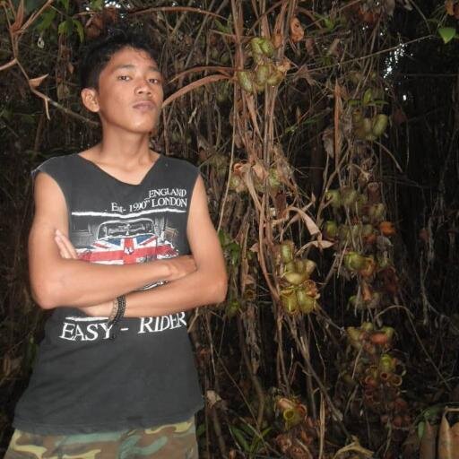 Founder-Percussion/Drummer Of BEAUTIGRESSTAL™ ✞ THRASH METAL☯ FOR SELATPANJANG-ID ✞ 081993202121 ✝ THRASH OF DIE!!! ✝
BEAUTIGRESSTAL™ :  http://t.co/VOIyllbJ5j