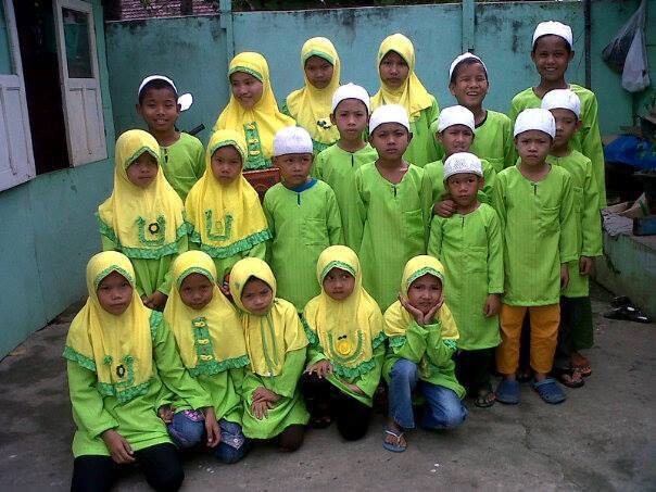 Salurkan bantuan anda ke rek.bank mandiri no 7068806679 a/n Panti Asuhan Cahaya Ummi