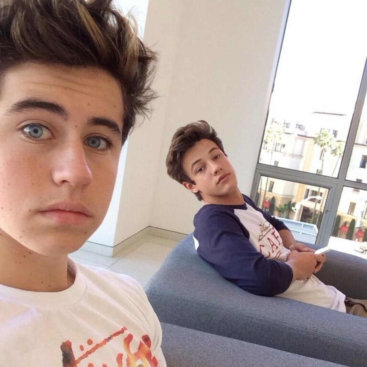 FOLLOW @magconboys_xo IF YOURE A MAGCON FAN! SHES REALLY COOL AND NICE HELP HER GET TO 9k❤❤ xoxo