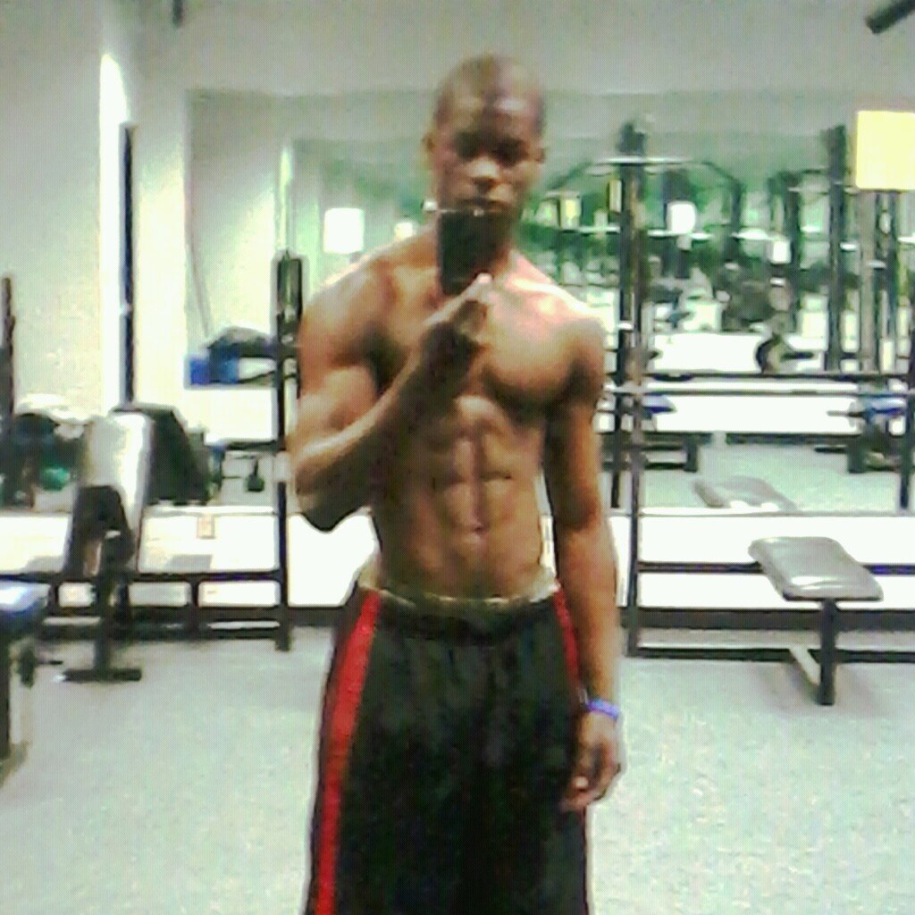 owned_by_mariah's profile picture. mariah tho xD      ......       track       .....and weights is all i need