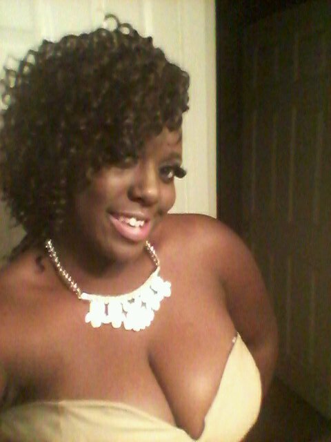 LowYokey's profile picture. 