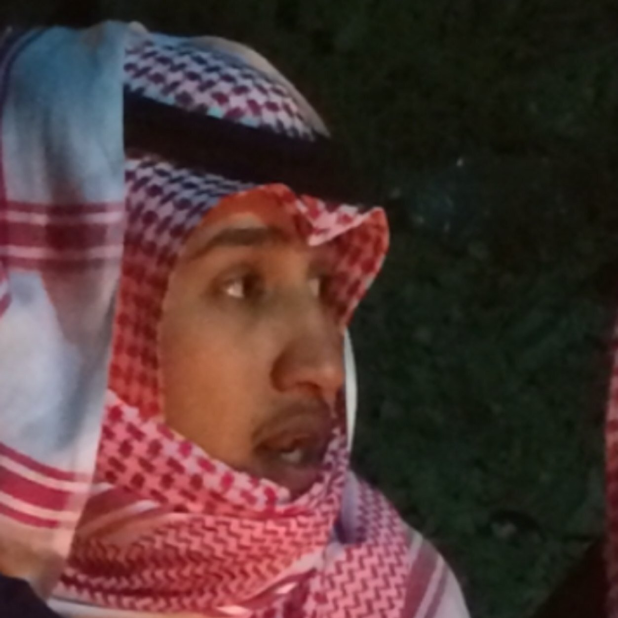 أعظم شعور إنك تعيش ولا انت في حاجة أحد