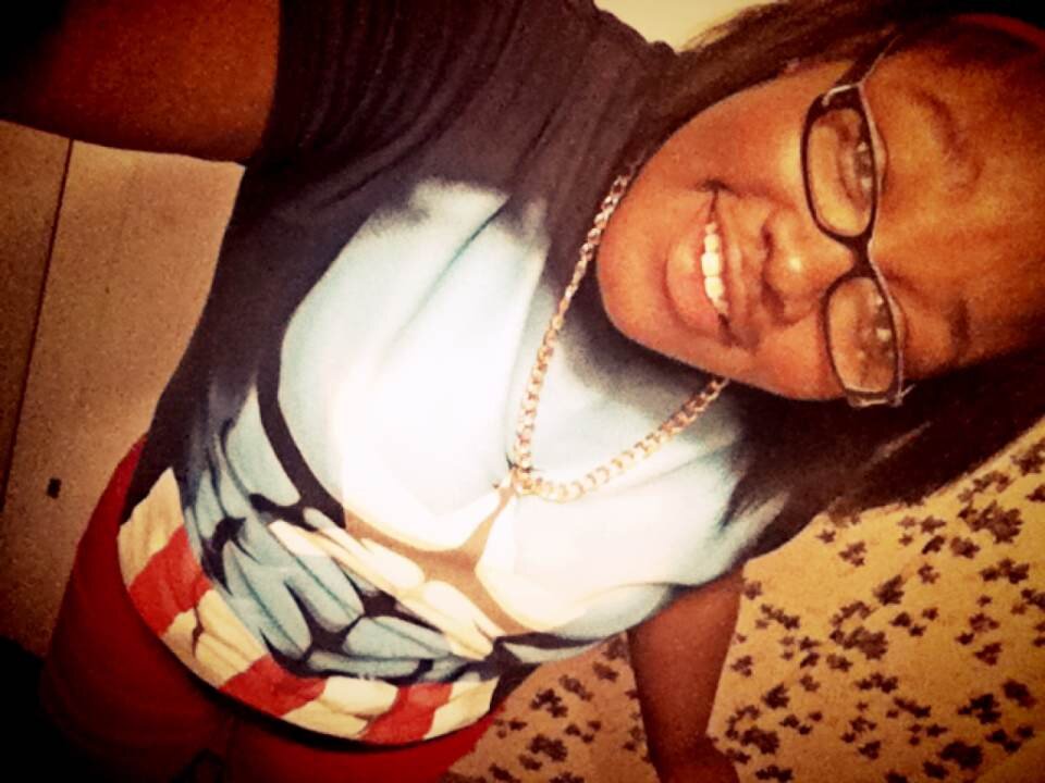 #Savageeeee Just call me lil ' wOrm OR Jai Rad I live my life everyday like tmmr isnt PROMISED !