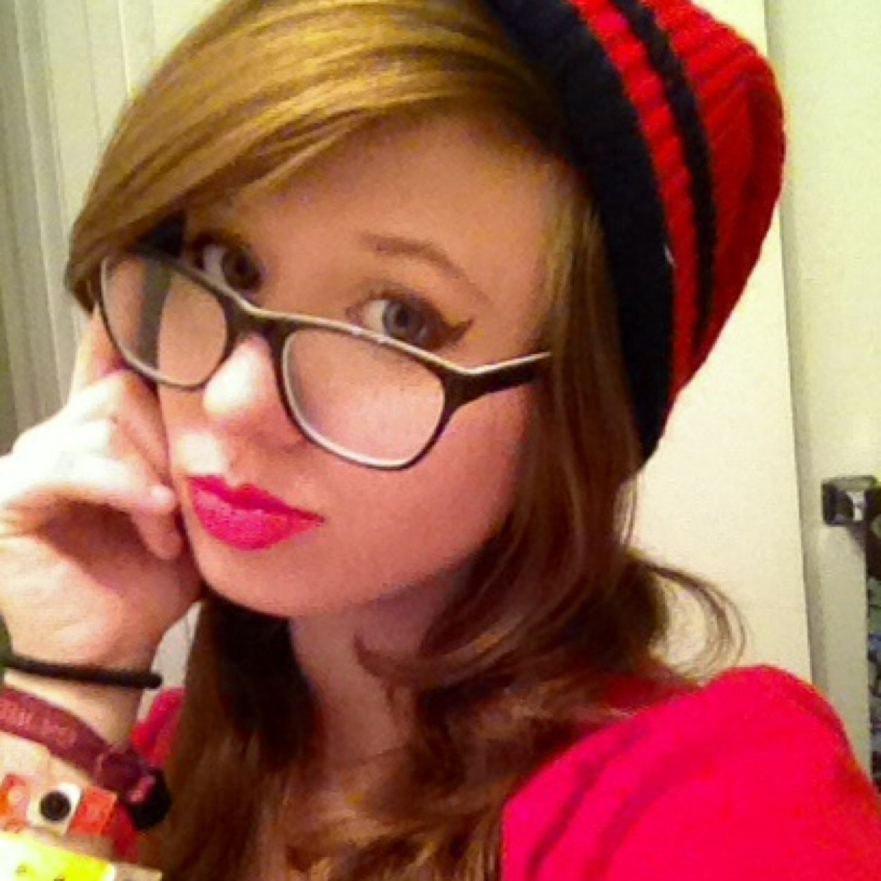 iluvmymusic's profile picture. 