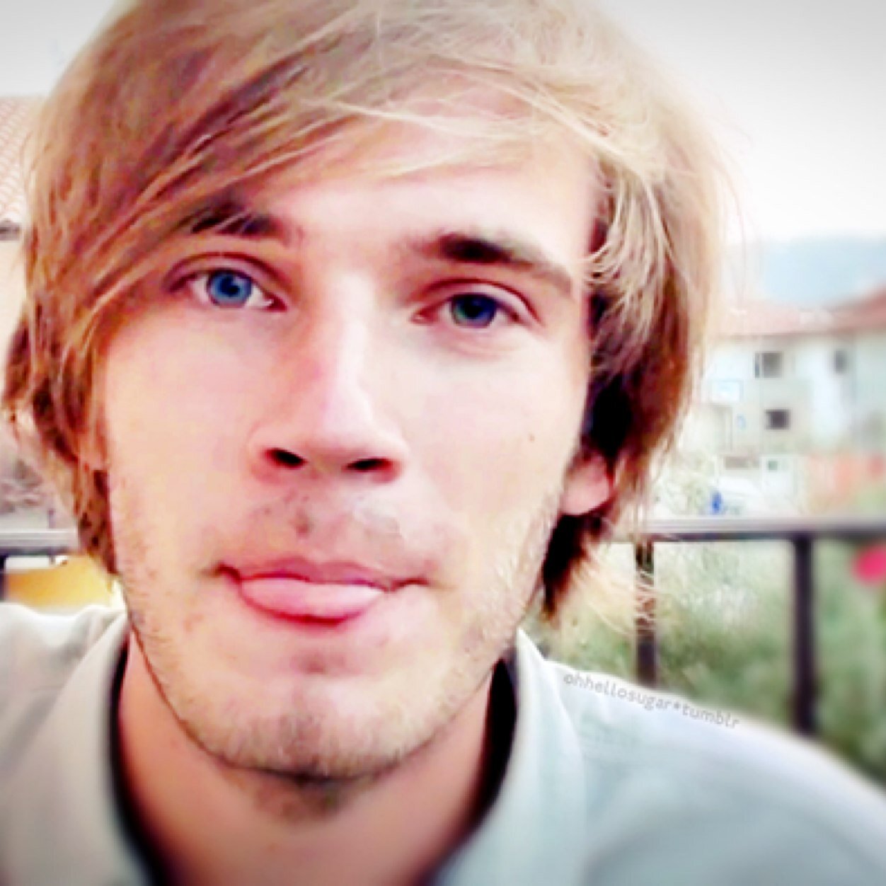 ScientistFelix's profile picture. A Swedish Scientist who is very interested in the creation of life. ||Based off of the wattpad story, My Beautiful Creation • Roleplay||