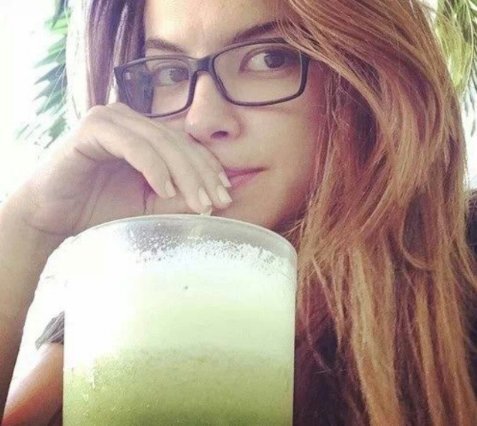 Nos teus olhos eu encontrei a razão para não parar mais de sonhar, Lua Maria Blanco ❤  Since: 07.02.2014 ❤