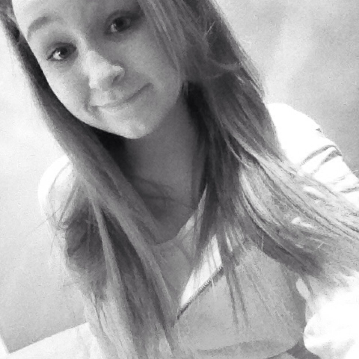 Fuckedbymatt's profile picture. 12 fucking boys ruied my life. Damn