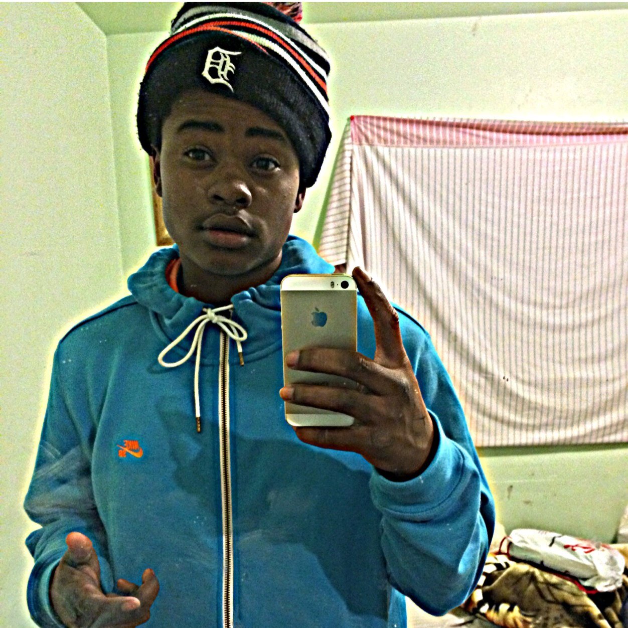 || Kik @ThotsLoveRon || Ig @ _rcwj || Singlee  ||