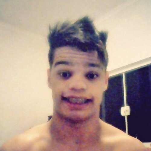 “#!Humildade vem do sangue#! , Não tratamos pessoas com prioridade , qem nos trata como opção , Atitude é um gesto simples que faz grande diferença”