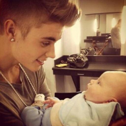 Justin Follow me!, Bizzle Girl3, Belieber forever3