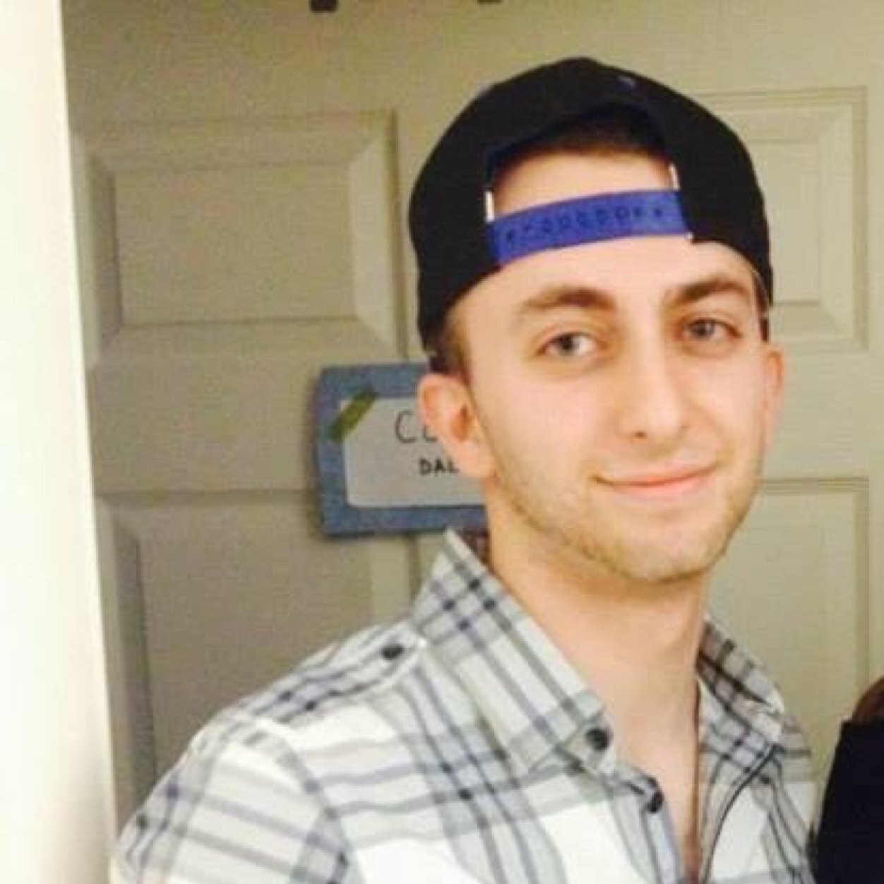 andrewarietta22's profile picture. 