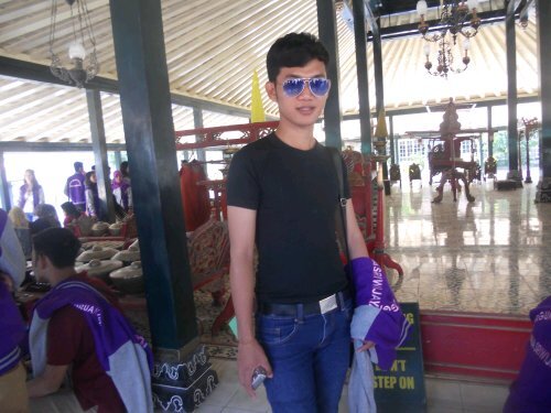 fengkiqiem's profile picture. My name is fengki..ªќϥ lahir dr rahim seorng ibu....ªќϥ hidup [d̲̅i̲̅] dua alam....tp ªќϥ bahagia .