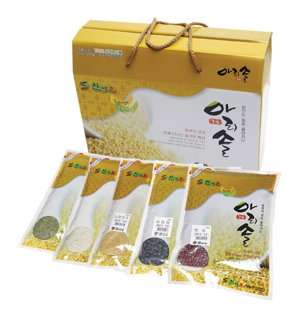 (주)산야촌 영농조합법인은 학교 급식으로 바른먹거리를 실천해 왔습니다. 바르고 건강한 먹거리를 향한 고객님의 소중한 믿음 그대로 친환경먹거리로 행복하고 건강한 밥상의 꿈을 실천해 가겠습니다.