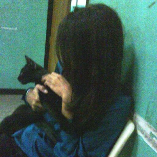 RosanaVST's profile picture. Muero por mis ideales y solo me importa mi conciencia.