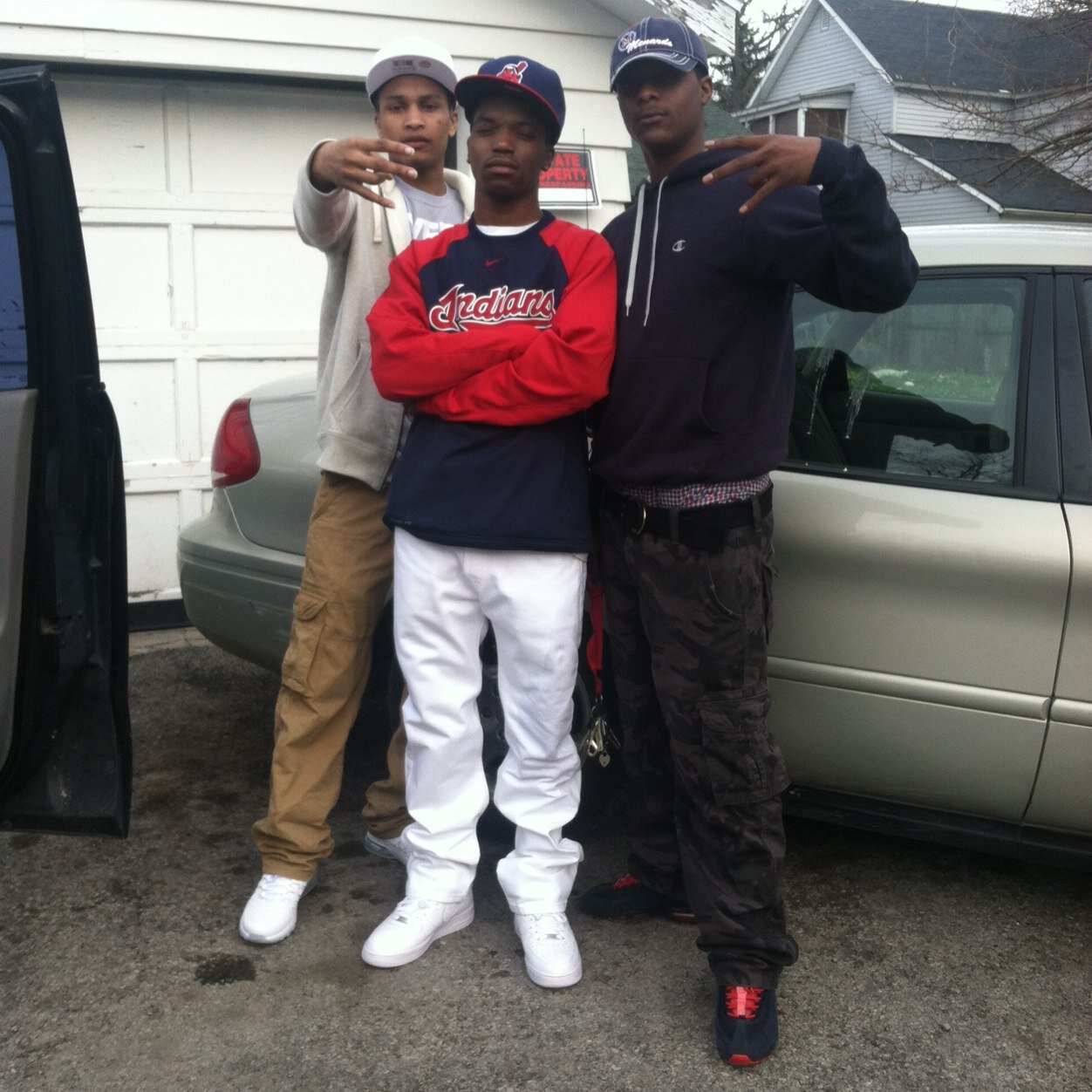 BIP Doonchie ILY broskie