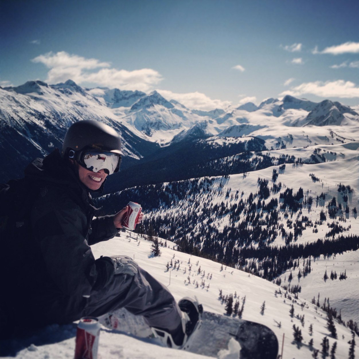 JoeyBuslon's profile picture. Senior. WWU. Pre-Med/Fire. Music is Life. Friends. Family. Faith.