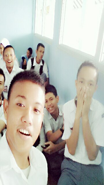 fans club Barcelona , SMK Penerbangan Angkasa , Bogor