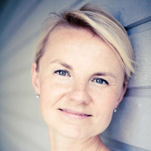 Countryside & City | Family in 🇫🇮🇩🇪🇸🇪🇭🇺| Mom of two | Golfer’s wife | Dance like nobody's watching | Innovative Pharma @gsk