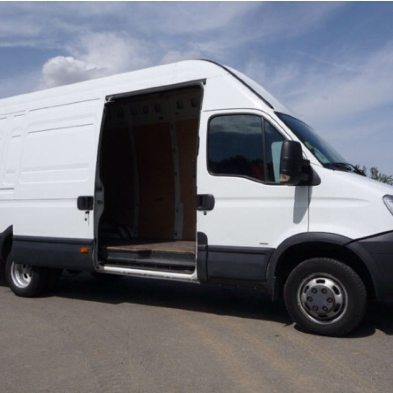 My occupation is removals an service with a smile. Some jobs to big, never to small #eastldnvamman spot on removal tweet me for any enquiries