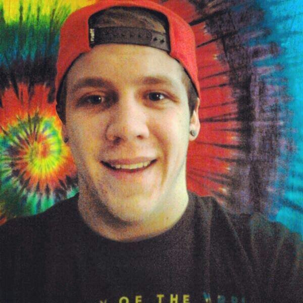 ChrisRockChalk's profile picture. Lets all just take shots & Chase bliss. #SpaceBound