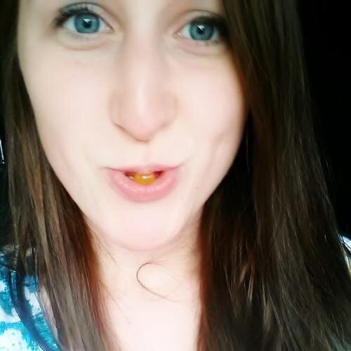 College Girl! Twitter captures brief moments in my life, enjoy =)