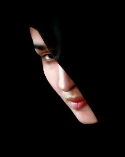 akopadamo's profile picture. Jangan pernah bermain dengan sesal. walaupun dia hadir diakhir pilihan. namun menyakitkan hingga kita mati!!