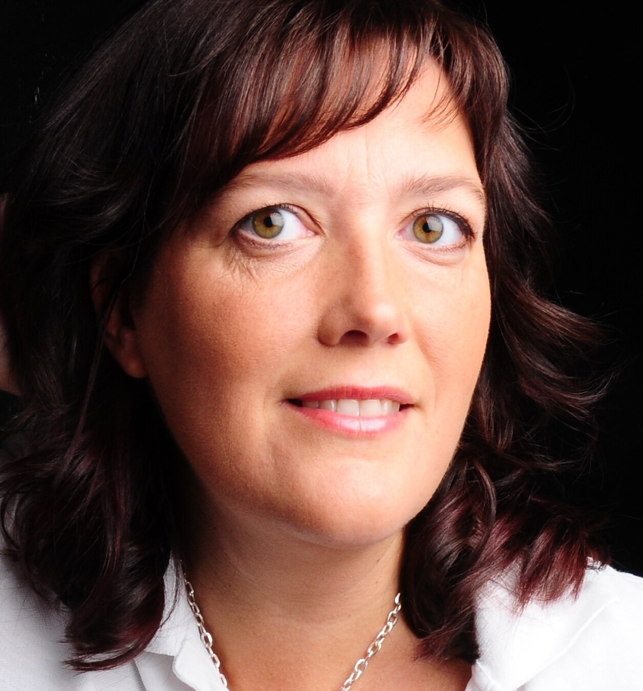 sisumaria's profile picture. Jobbar med Idrott, utbildning, lärande och förändring är trebarnsmamma och idrottsförälder.